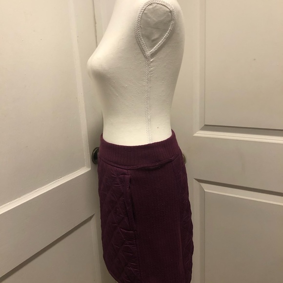 Prana ladies quilted fleece lined skirt size small - Picture 3 of 6